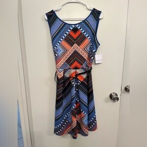 Liz Claiborne Sleeveless Dress, size 8, new!